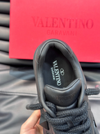 Valentino One Stud XL