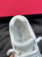 Valentino One Stud XL