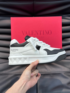 Valentino One Stud XL
