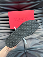 Valentino One Stud XL