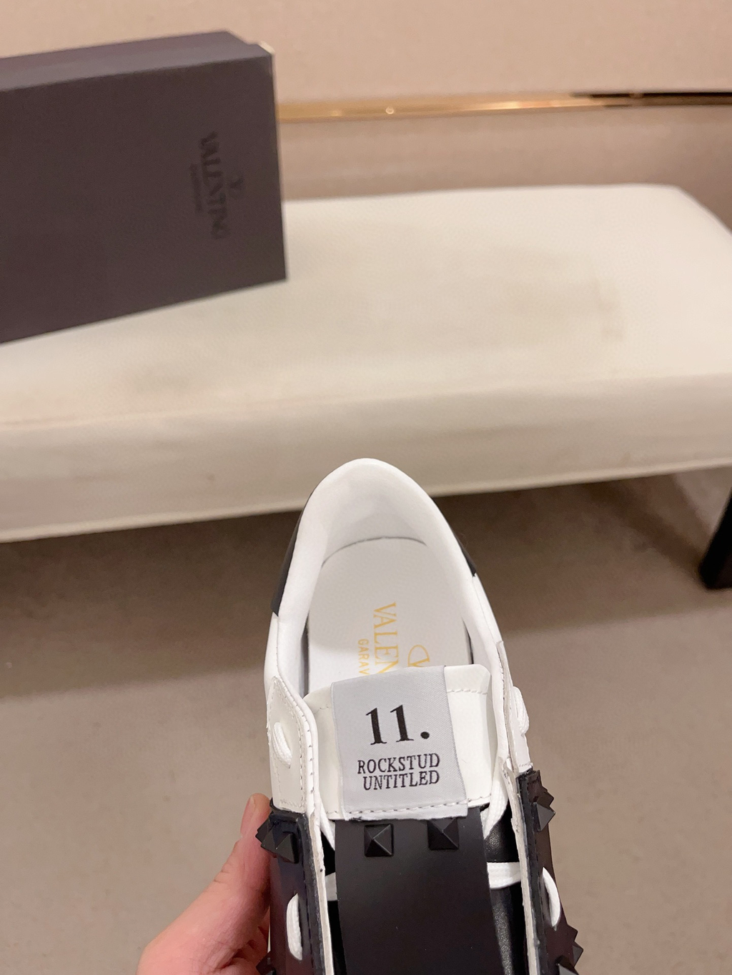 Valentino Rockstud Classic