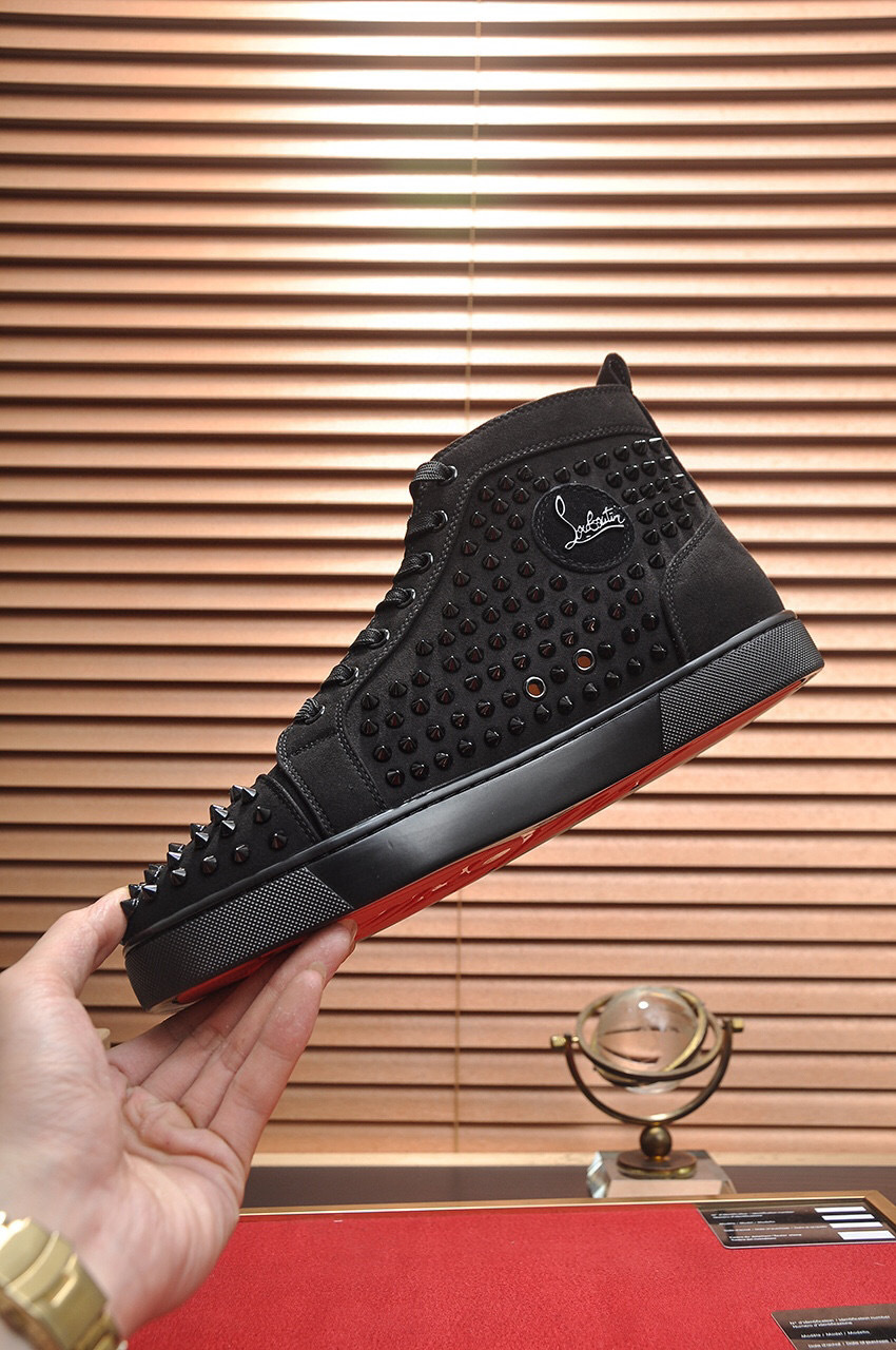 Louboutin Lou Spikes