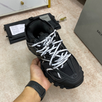 Balenciaga Track Nere Con Lacci Bianchi
