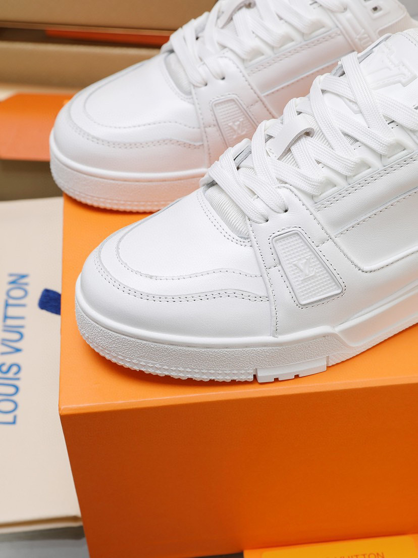 Louis Vuitton Trainer (Bianche)