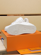 Louis Vuitton Trainer (Bianche)