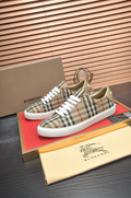 Burberry Vintage Check