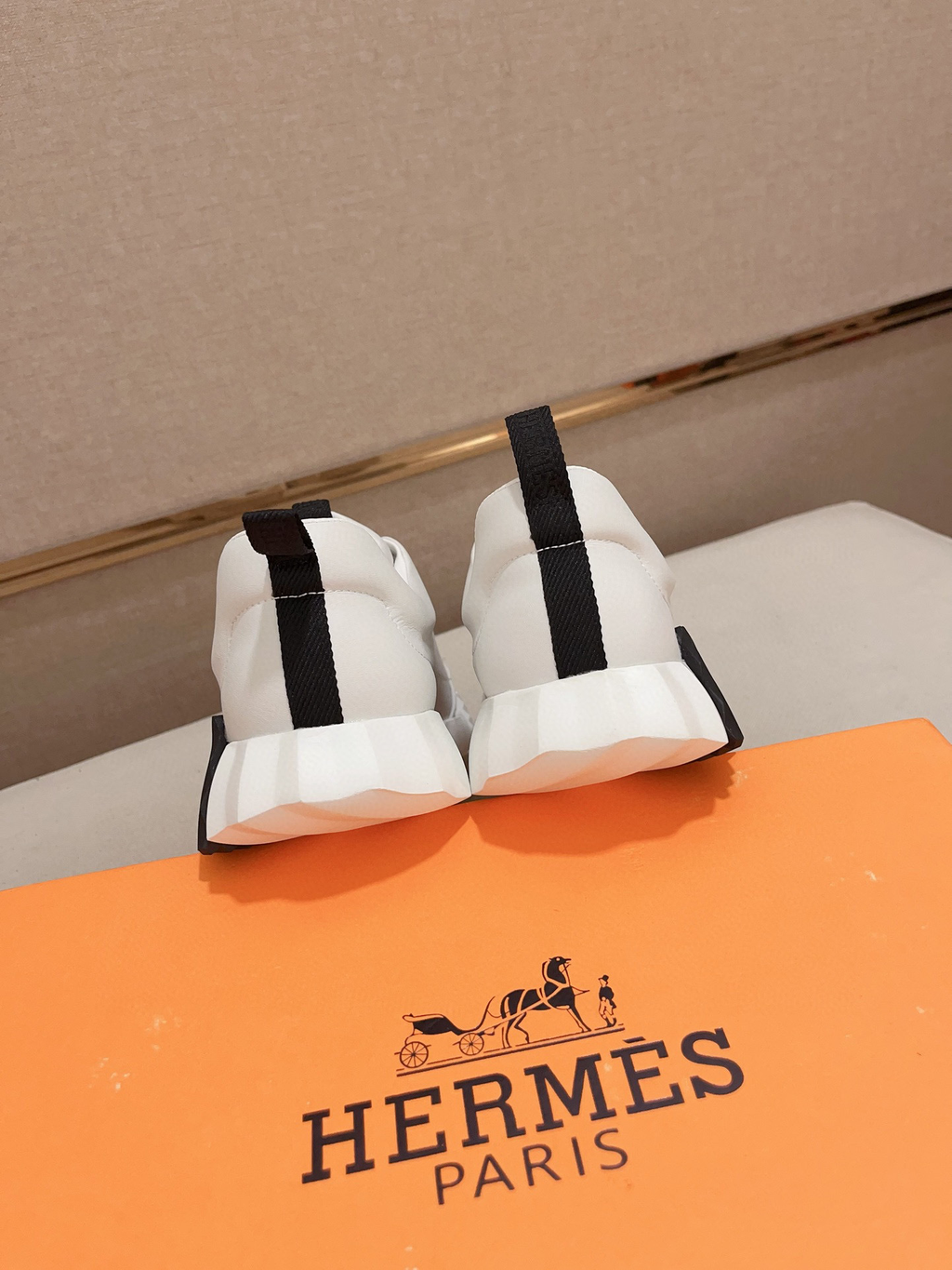 Hermes Jump (Bianche)