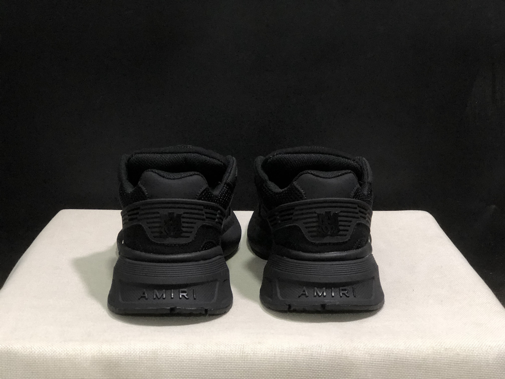 Amiri MA Runner