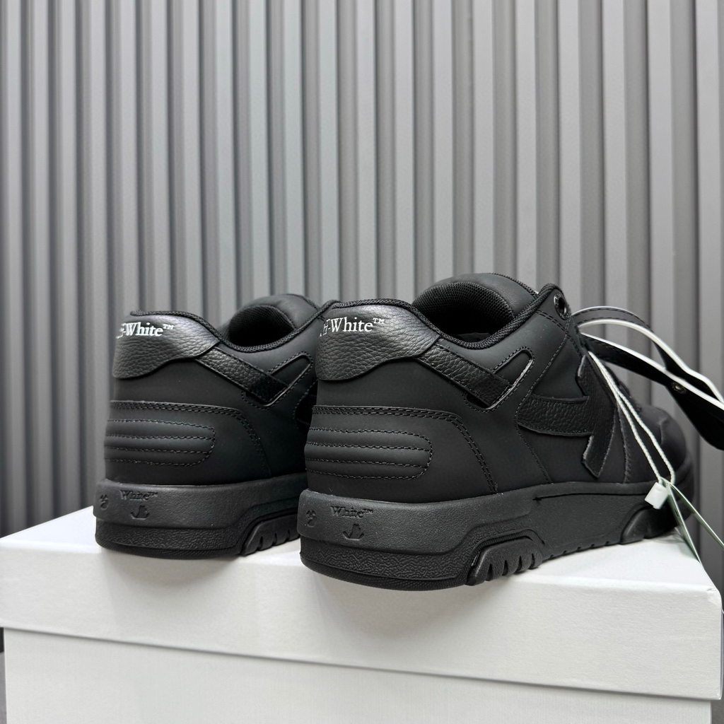 Off-White Out Of Office (Total Black)